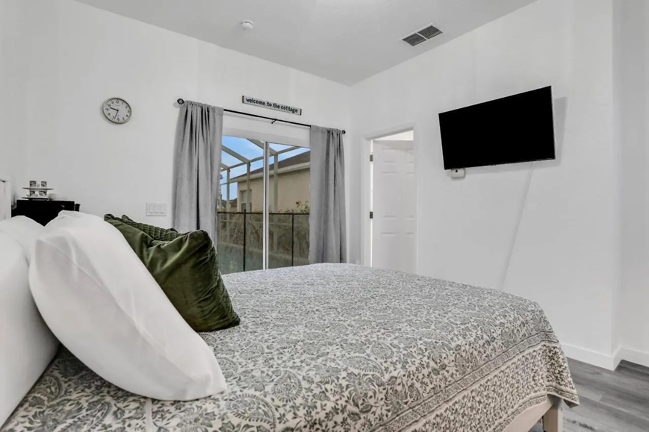 Wh485Wp - 4Bedrm | Private Pool | Newly Remodeled Villa Davenport 0*,